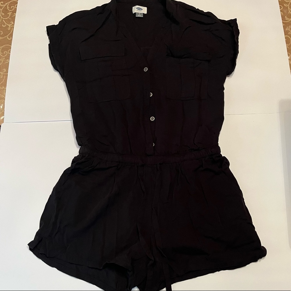 🏔Old Navy Black Button Romper Size Small